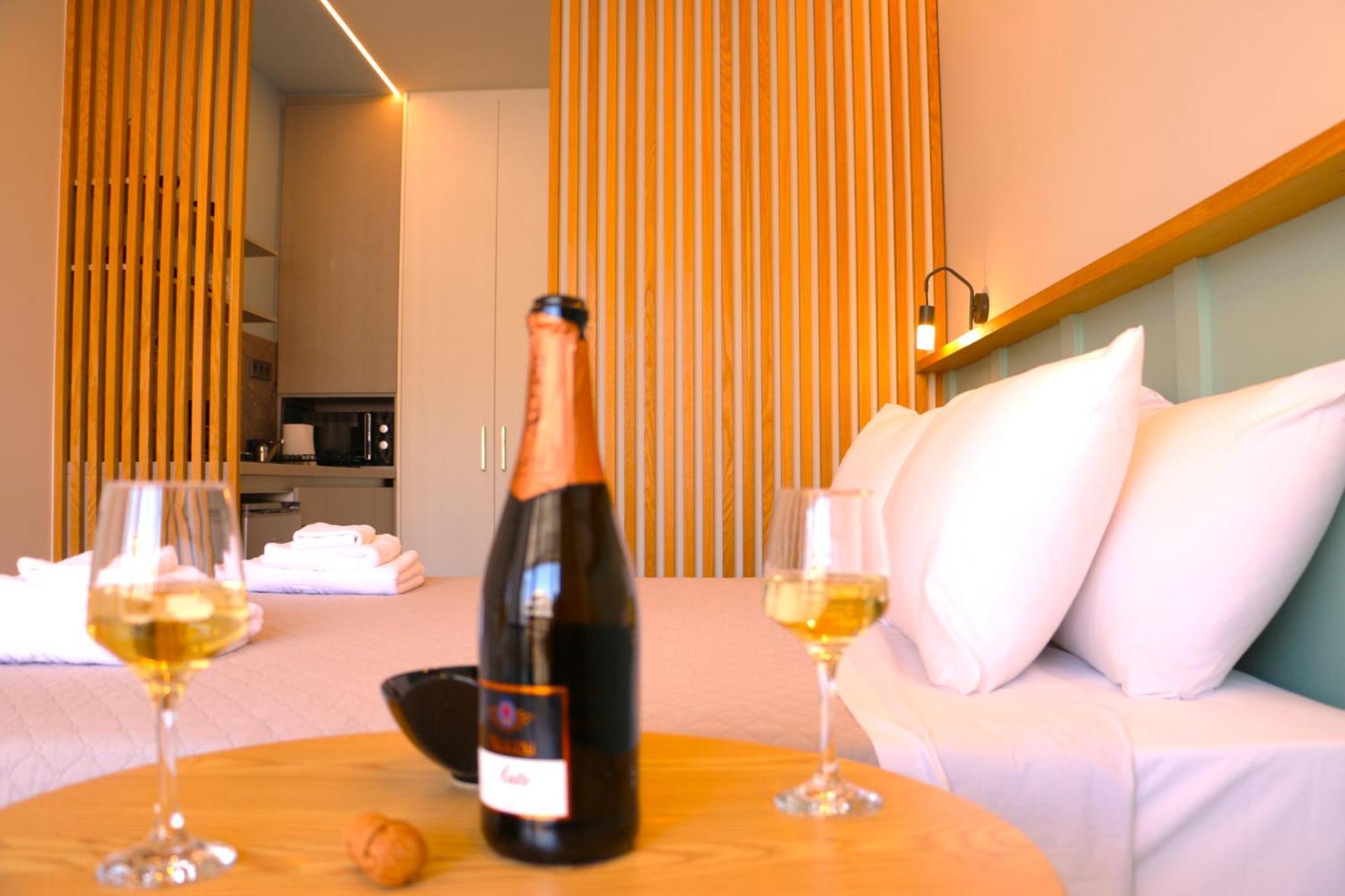 Glyfada Relax 8 Apartment